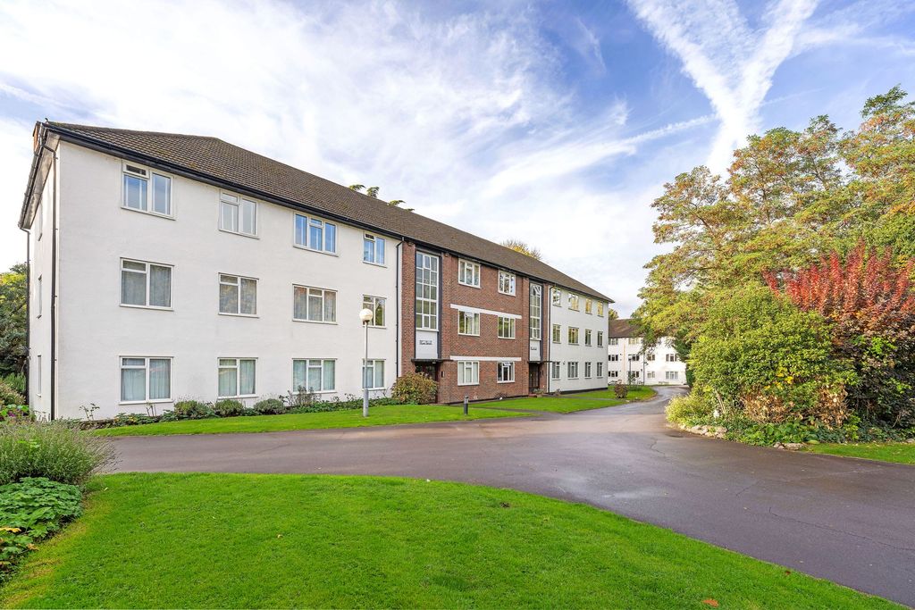 Property photo 1 of 13