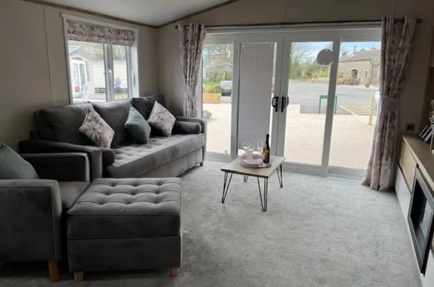 Property photo 1 of 22 2