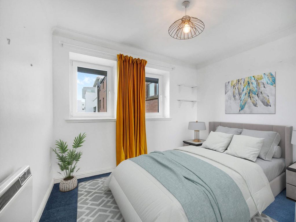 Property photo 3 of 23 Picture No. 24