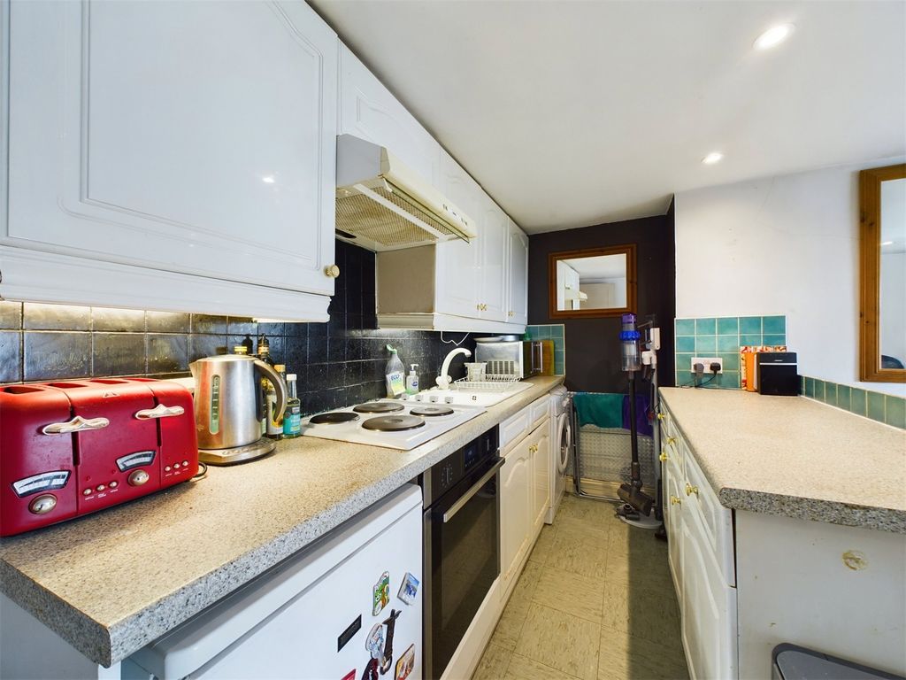 Property photo 3 of 7 Picture No. 19