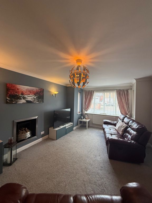 Property photo 2 of 22