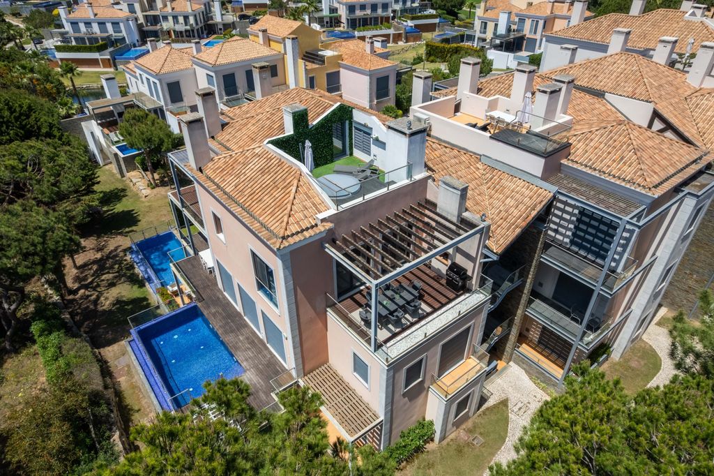 Property photo 1 of 30