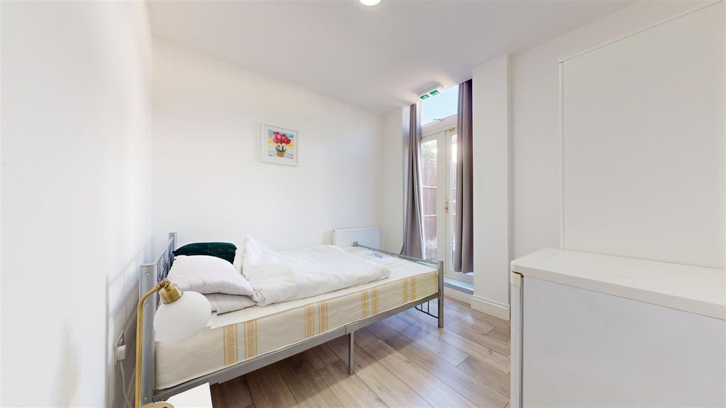 Property photo 1 of 7 09162024_143737.Jpg