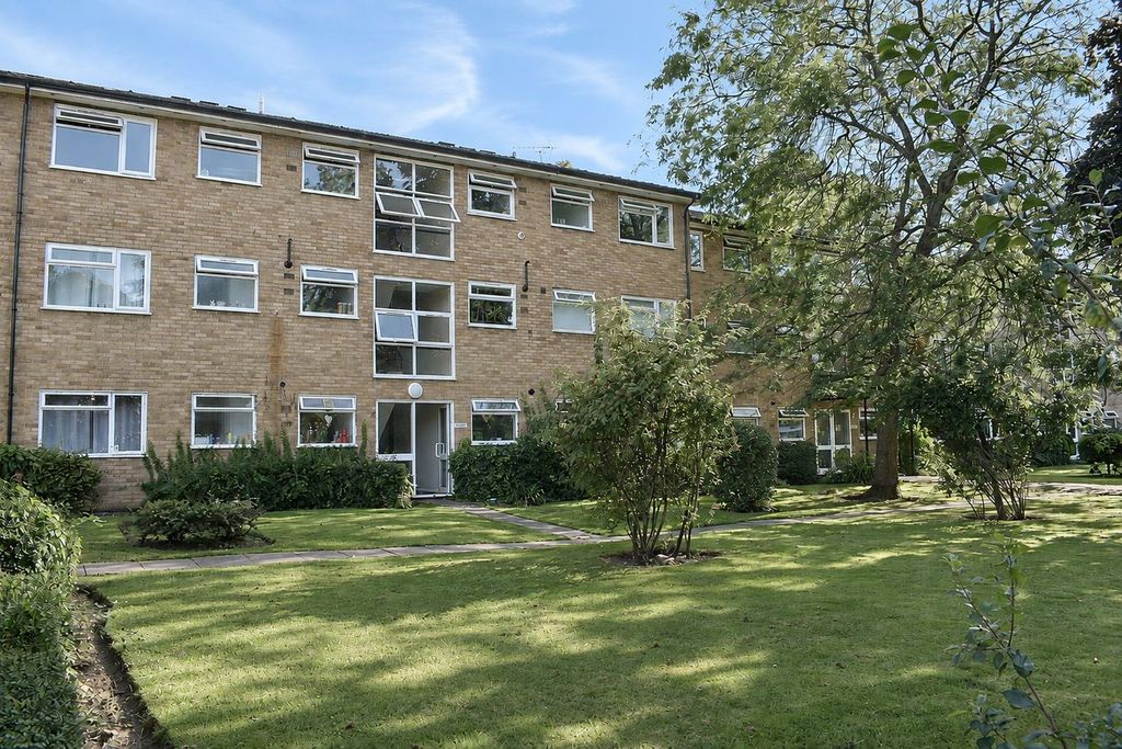 Property photo 1 of 7