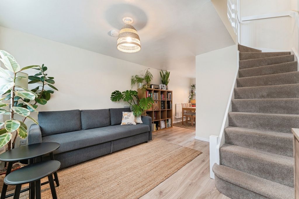 Property photo 3 of 29 Pbox-Img.Jpg