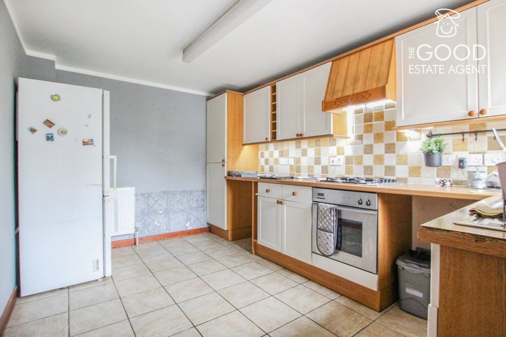 Property photo 3 of 5