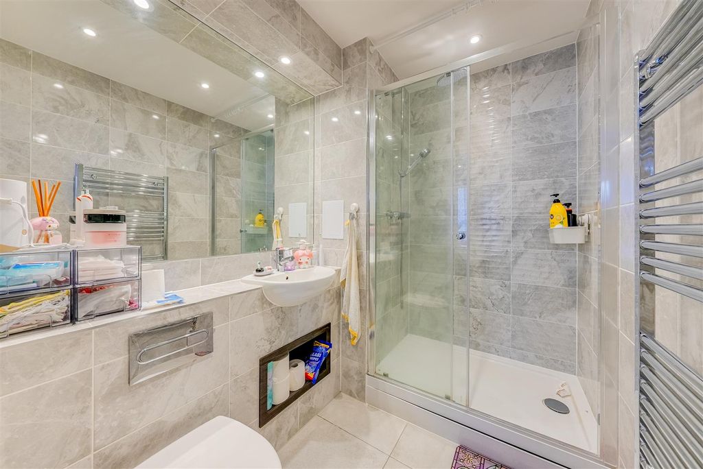 Additional image 22 of 2 bed flat for saleTruman Way, Dartford DA1