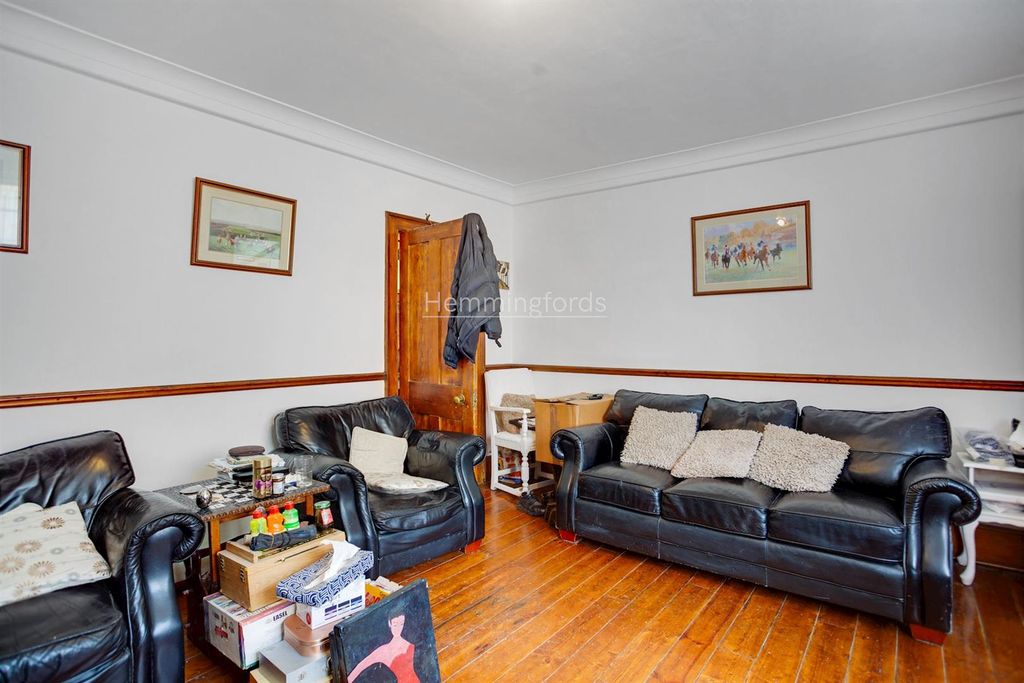 Property photo 2 of 14 02-2F31_Mg_8196-Medium.Jpg