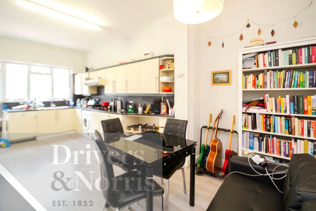 Property photo 3 of 6 Picture No. 03