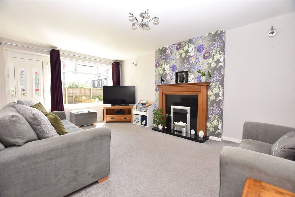 Property photo 2 of 24 Picture No. 06