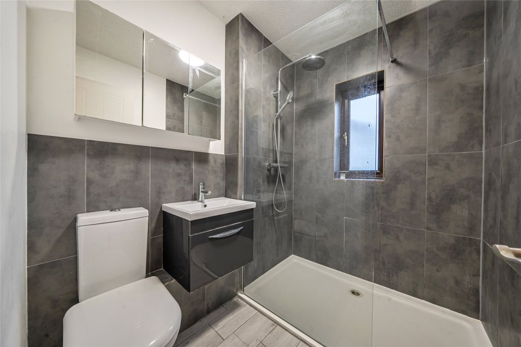 Property photo 3 of 12 Picture No. 16