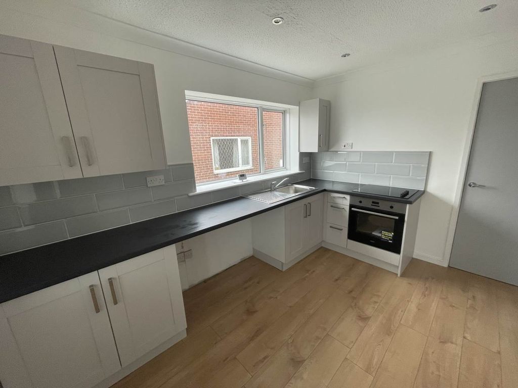 Property photo 2 of 8 Img_1303