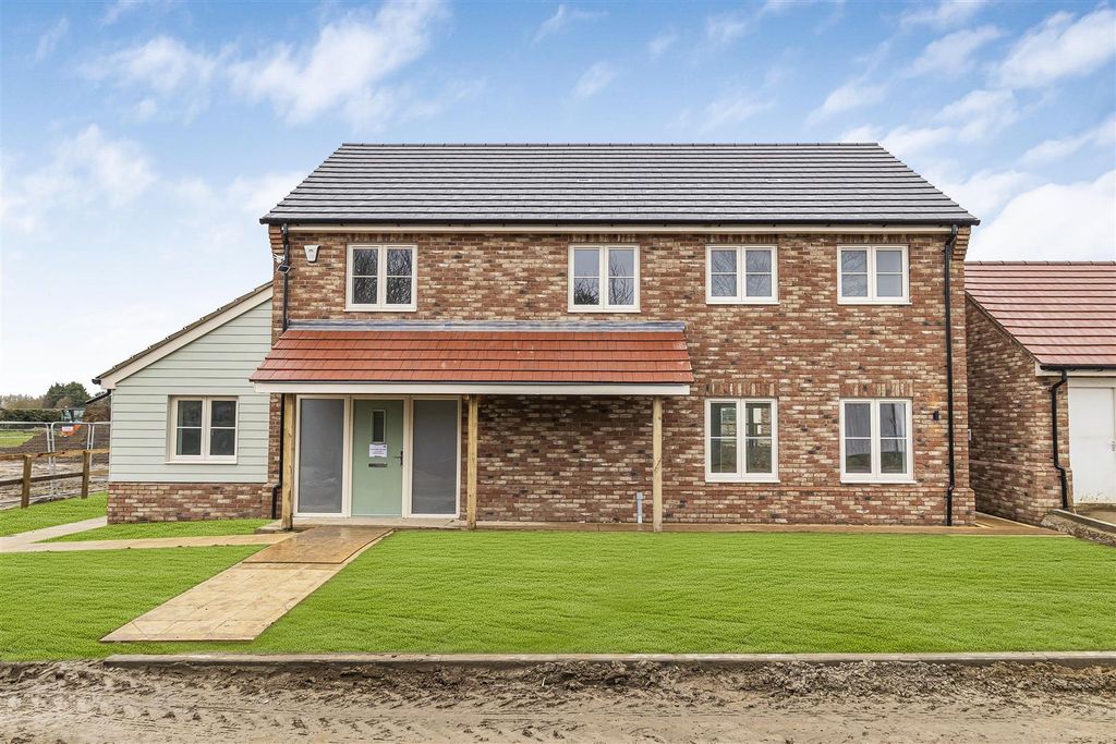 Property photo 1 of 21 1_74881.Jpg