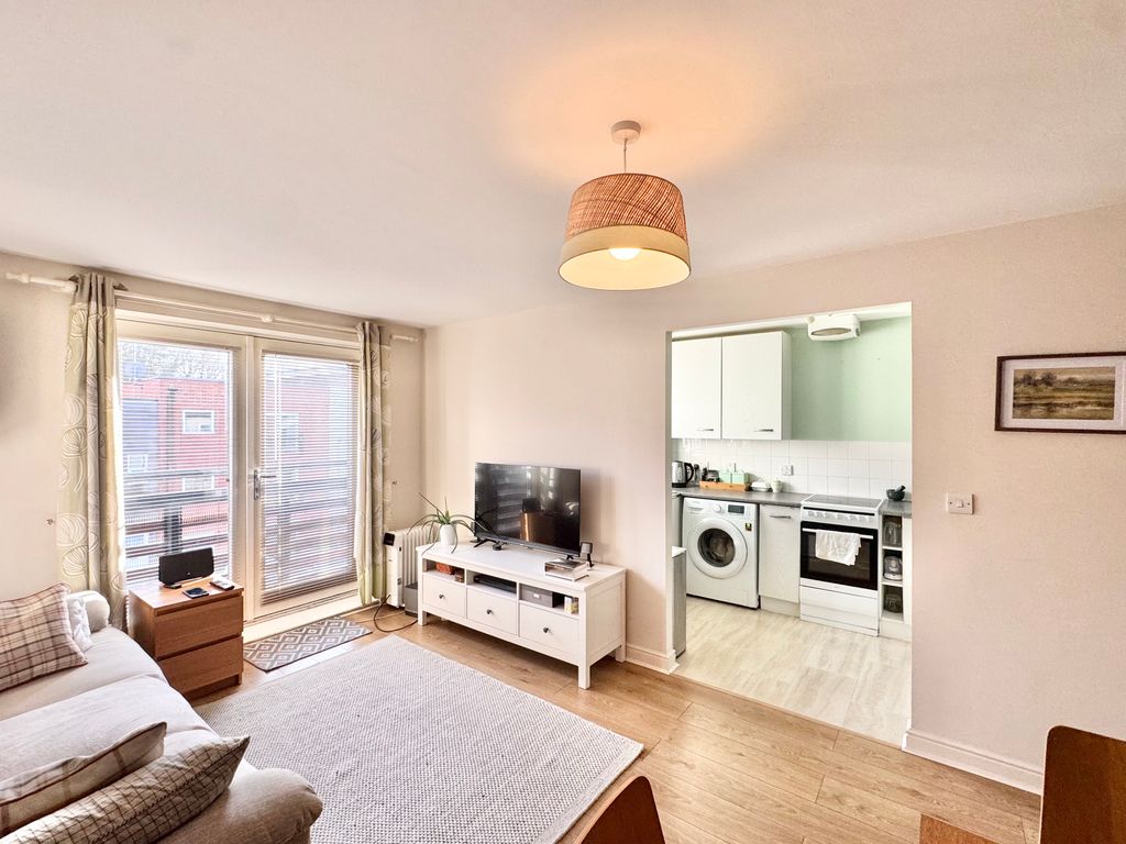 Property photo 2 of 7 Living Room