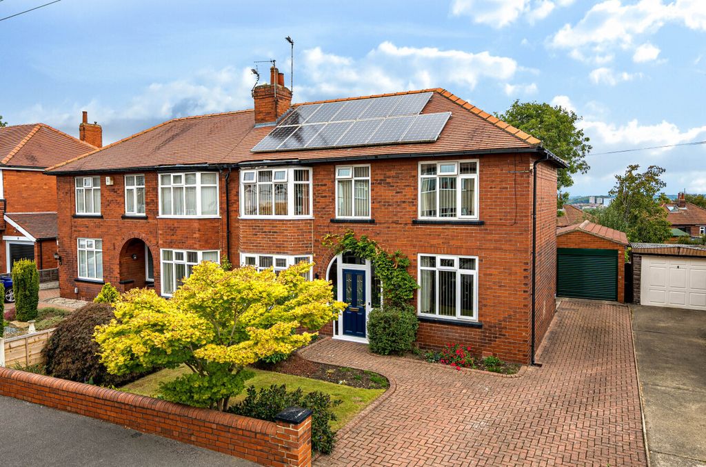 Property photo 1 of 21 1347848-1-68B9800...