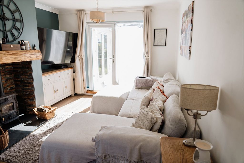 Property photo 2 of 18 Picture 2