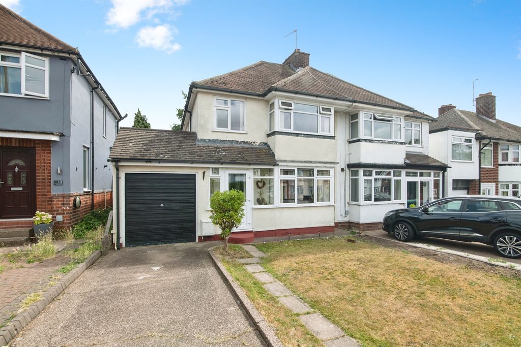 Property photo 1 of 16