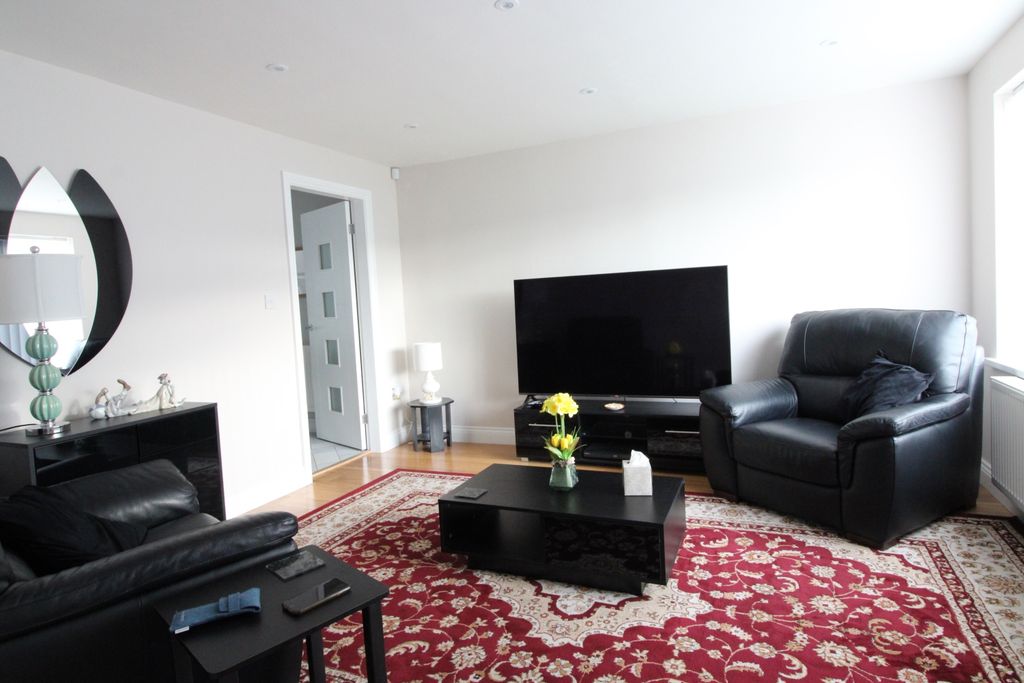 Property photo 2 of 16 B.Lo