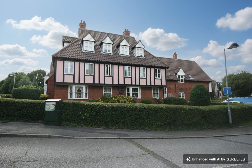 Property photo 1 of 11