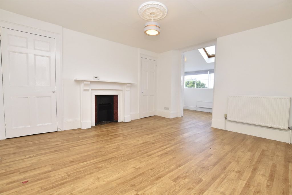 Property photo 2 of 10 Living Room
