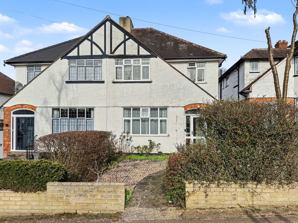 Property photo 1 of 18