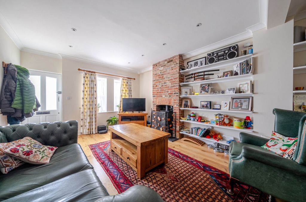 Property photo 2 of 10 1458294-7-6A0F0Fc...