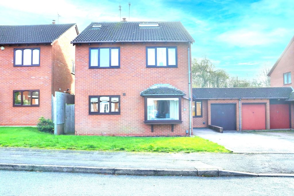 Property photo 2 of 34 Front View