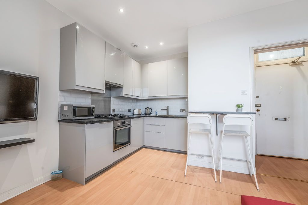 Property photo 2 of 13 Photo 2