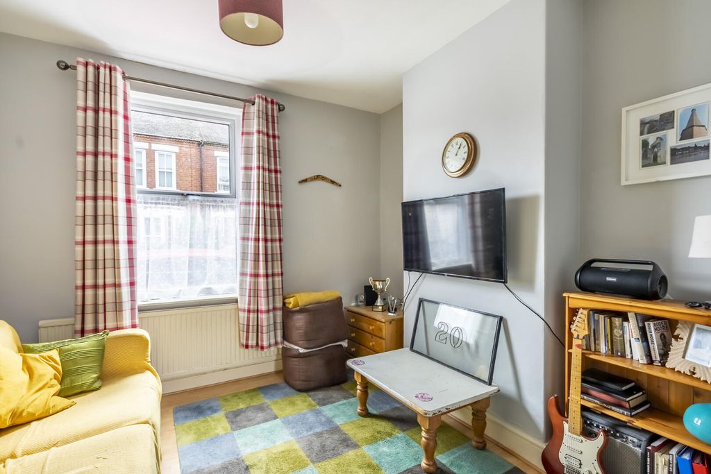 Property photo 3 of 13 Living Room