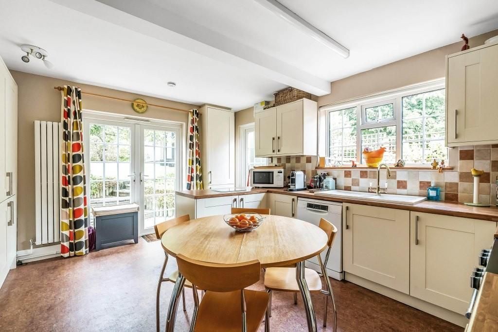 Property photo 2 of 17 71-Ashcombe-Road-16.Jpg