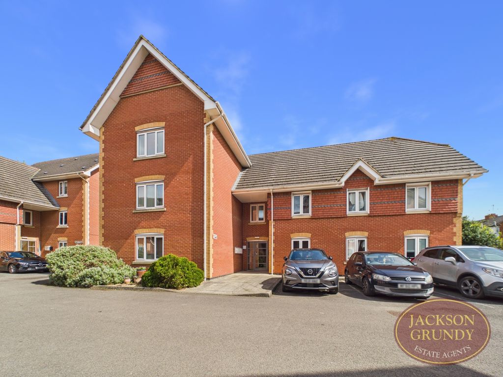 Property photo 1 of 10 Chestnut Road