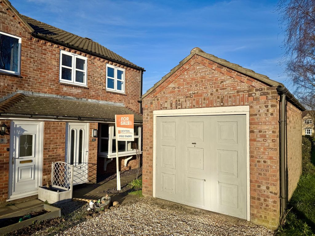 Property photo 1 of 11