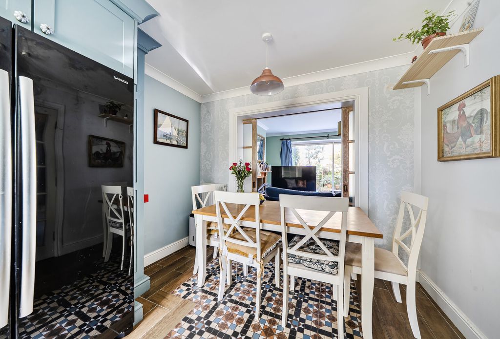 Property photo 2 of 16 1423790-4-69B9741...