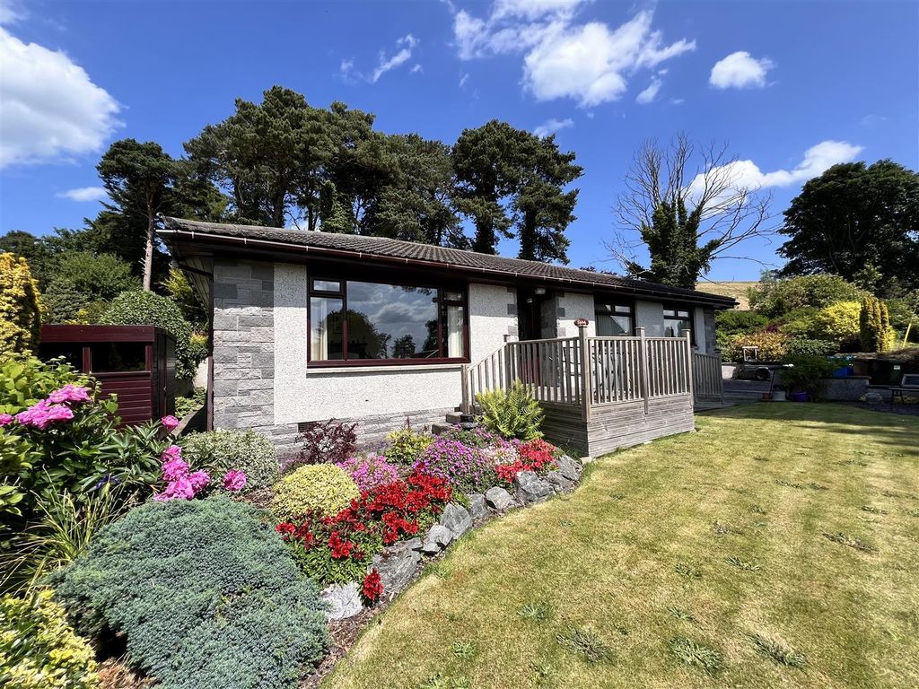 Property photo 1 of 37 Shiloh, Avoch.Jpg