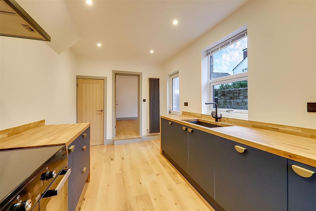 Property photo 3 of 19 Img_9723-Img_9725.Jpg