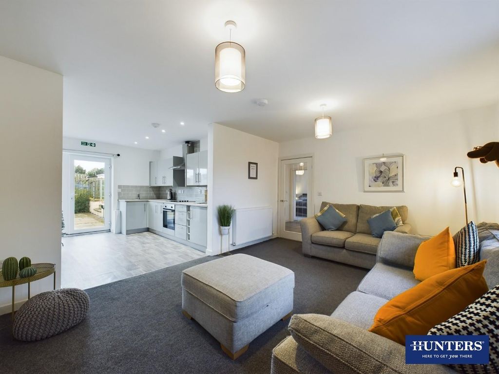 Property photo 2 of 19 Living Room