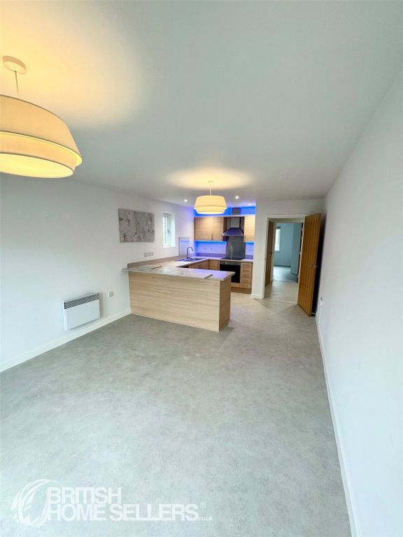 Property photo 2 of 12 Picture No. 04