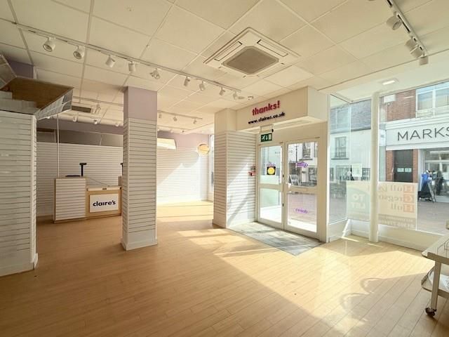 Property photo 3 of 6 Left Shop.Jpg