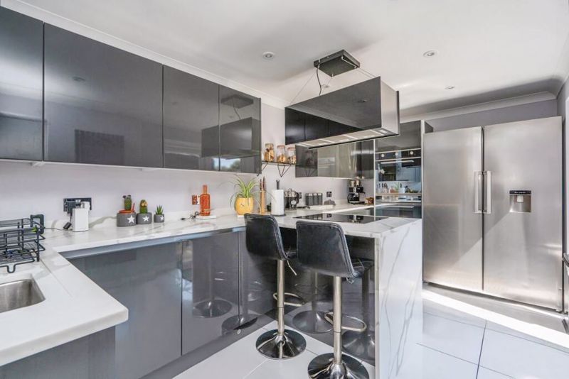 Property photo 2 of 12 Photo 2