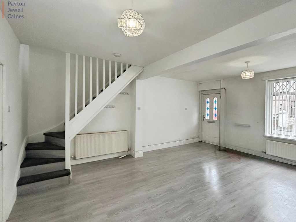 Property photo 2 of 12 Not Specified