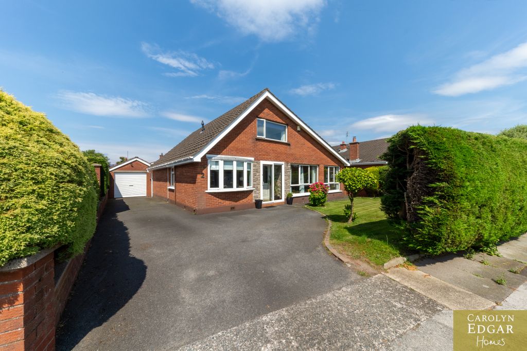 Property photo 1 of 50 010