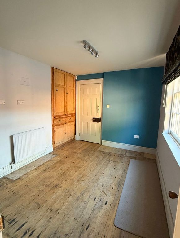 Property photo 3 of 29