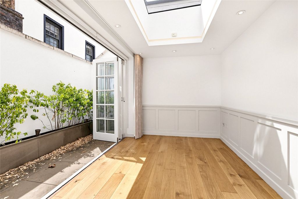Property photo 1 of 10 Picture No. 35