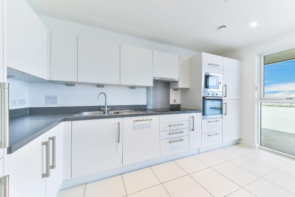 Property photo 3 of 12 Photo 3