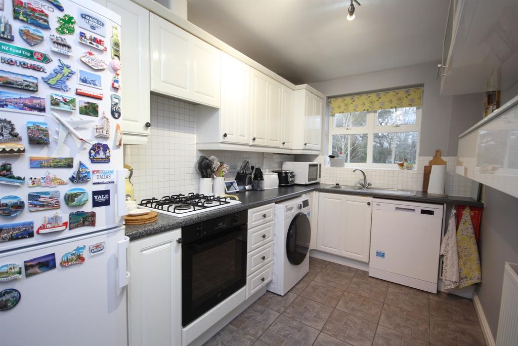 Property photo 3 of 8 Img_9591.Jpg