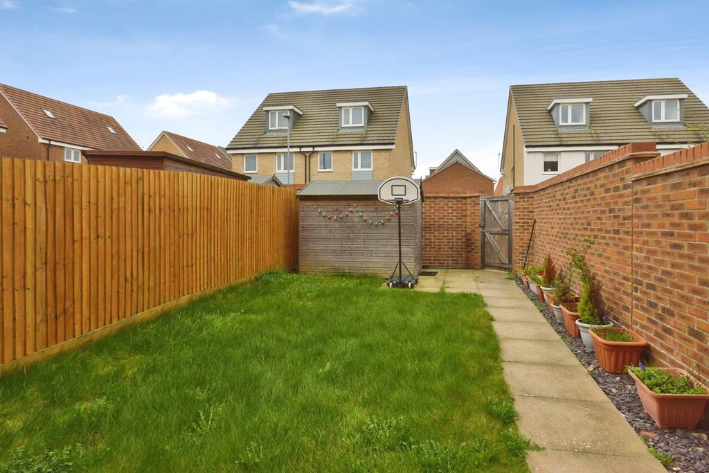 Property photo 2 of 39 Pbox-Img.Jpg