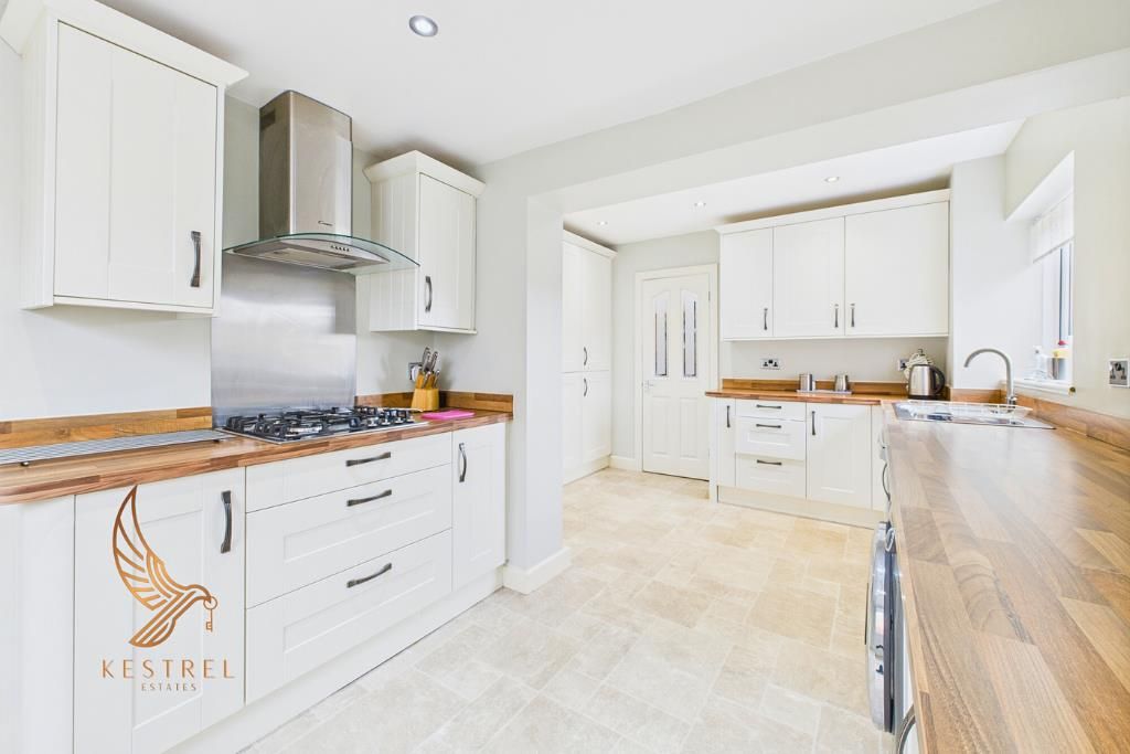 Property photo 3 of 30 13.Png