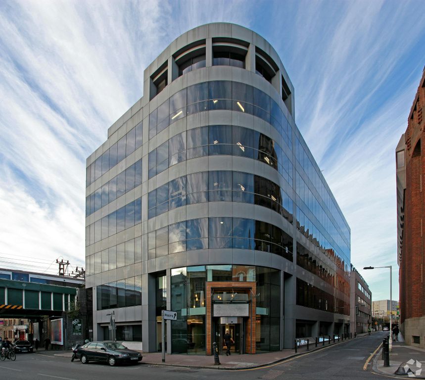 Property photo 1 of 8 1 120 Leman St Exterior.Jpg