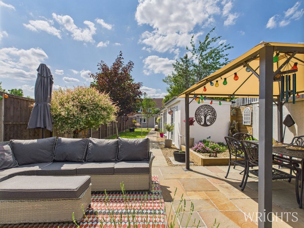 Property photo 1 of 18 Rear Garden