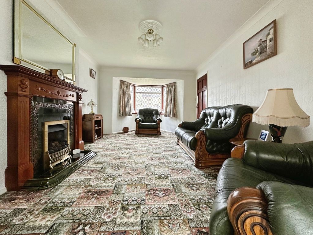 Property photo 3 of 20